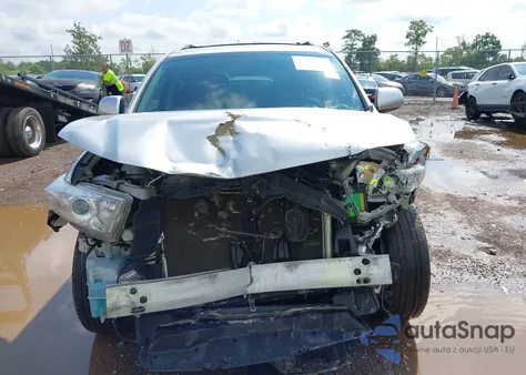 2013 Toyota Highlander Se V6 из США, поврежденный, VIN 5TDBK3EH8DS252259